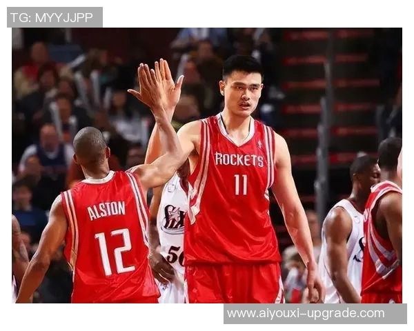 姚明通过电话视频分享篮球生涯故事与未来发展计划引发热议